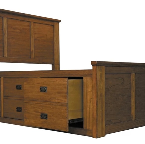 SOLD**Queen Mission Hill Mindi Wood Storage Bed - Picture 2 of 6